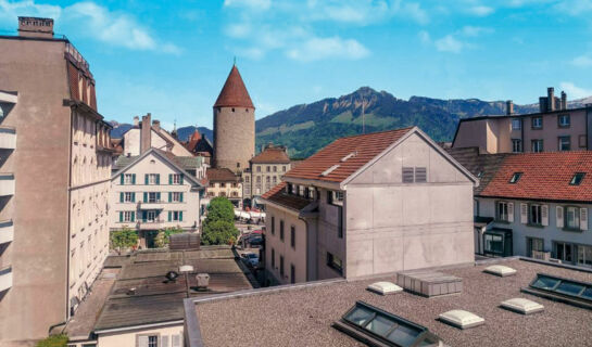 L'HÔTEL DES ALPES (B&B) Bulle