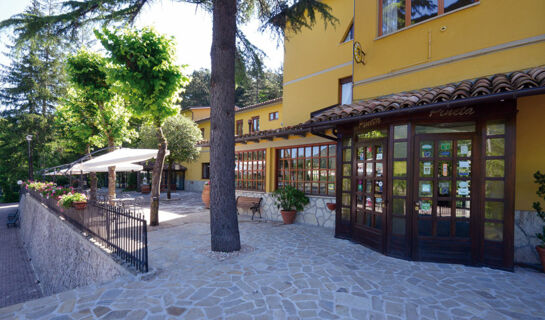 HOTEL PINETA Campodonico