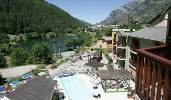 HÔTEL-RESTAURANT LA LAUZETANE Le Lauzet-Ubaye