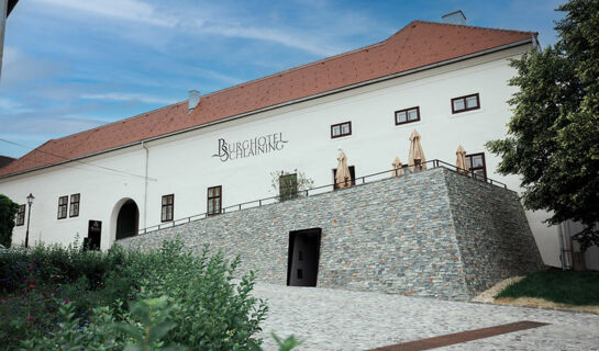 BURGHOTEL SCHLAINING (B&B) Stadtschlaining