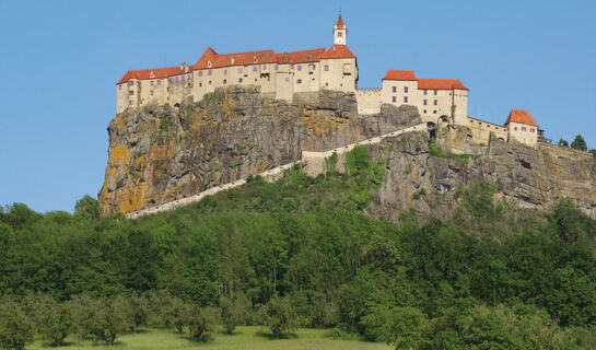 BURGHOTEL SCHLAINING (B&B) Stadtschlaining