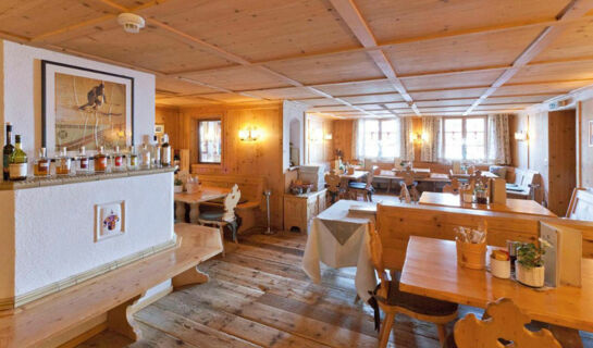 HOTEL TANNBERGERHOF (B&B) Lech am Arlberg