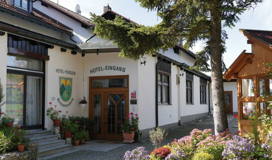 HOTEL-PENSION DREISONNENBERG (B&B) Neuschönau