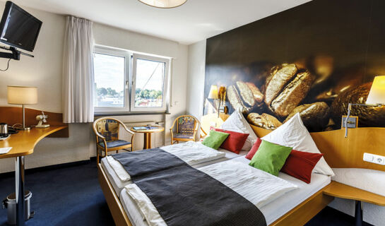 HOTEL RHEINGOLD (B&B) Gernsheim