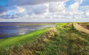 FAMILIEN- & APARTHOTEL STRANDHOF Tossens