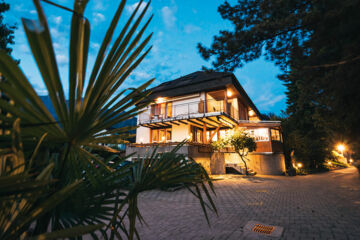 HOTEL TORKELBÜNDTE  (B&B) Bad Ragaz