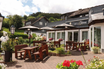 LANDGASTHOF HAUS ZUR SONNE Hallenberg