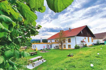 HÔTEL RESTAURANT LES CERNETS Les Verrières