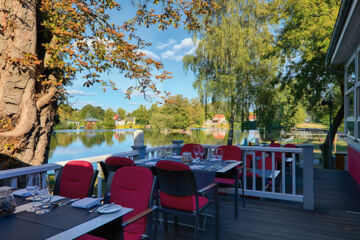 LEUTLOFF´S WIRTSHAUS AM SEE (B&B) Zeuthen