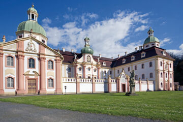 ROMANTIK HOTEL ZUM LINDENGARTEN Jonsdorf