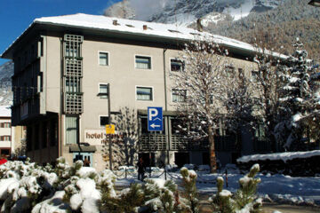 HOTEL CERVO Bormio